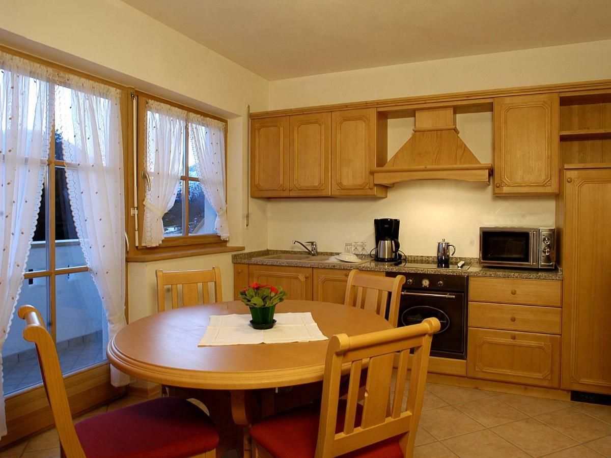 Apartments Mirabell Livinallongo Del Col Di Lana ภายนอก รูปภาพ